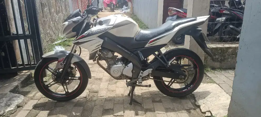 Vixion NVL 2015