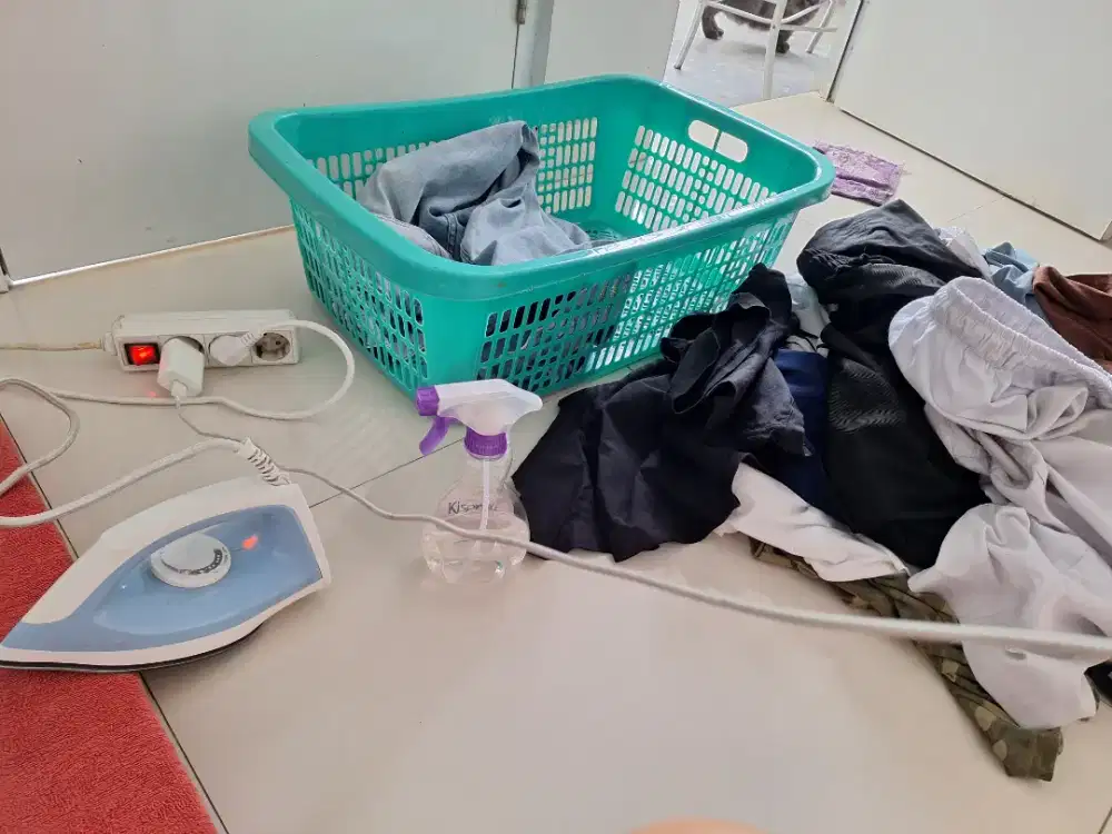 Cari asisten rumah tangga