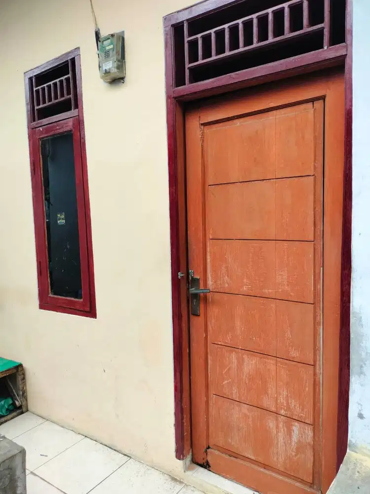 Kontrakan Strategis bangunan Luas Akses mobil