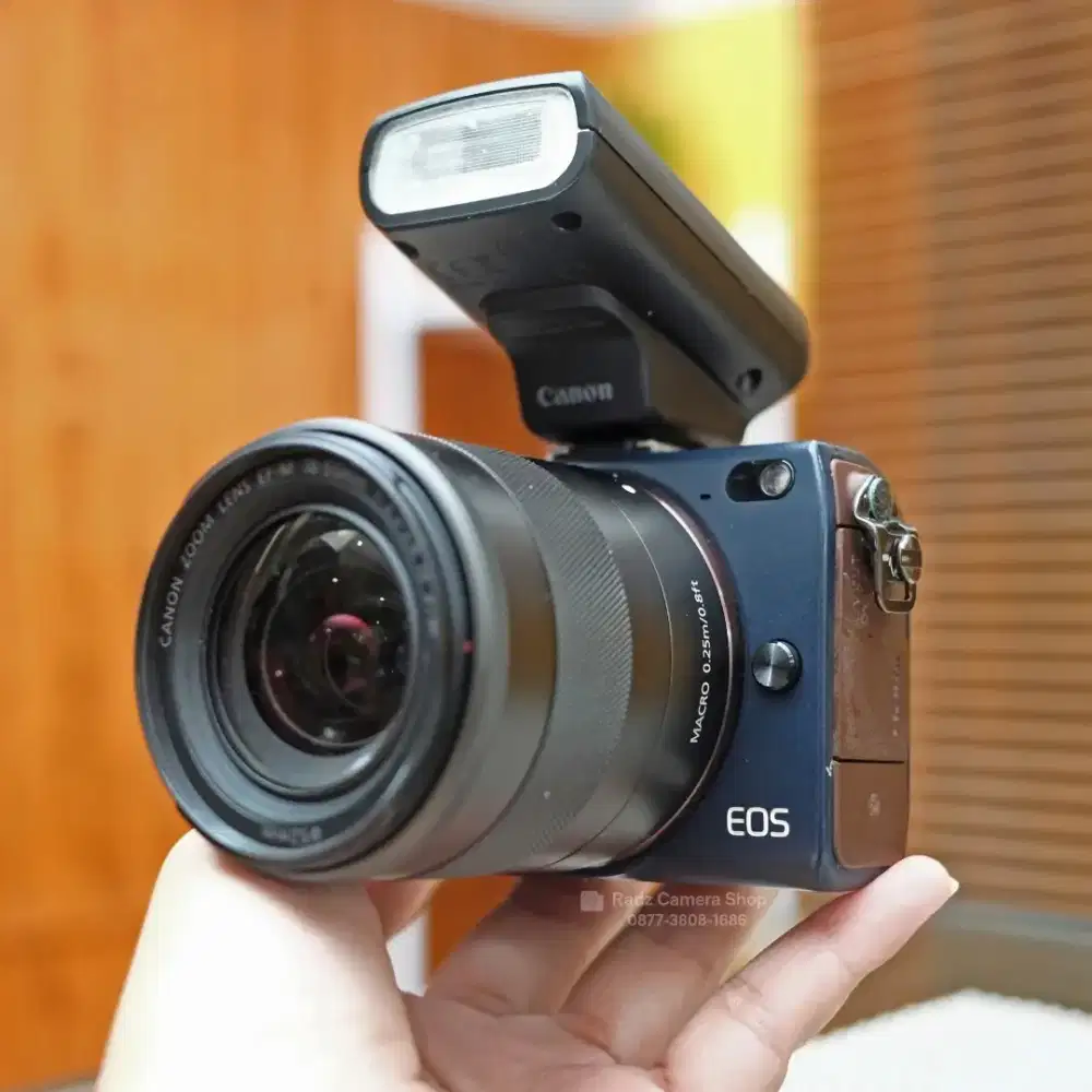 Canon EOS M2 Kit 18-55mm IS STM Fungsi Normal No Vignet Siap Pakai