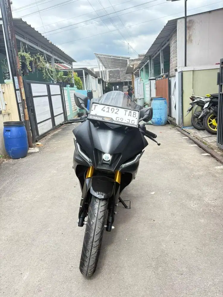 Yamaha R15 v4 2025