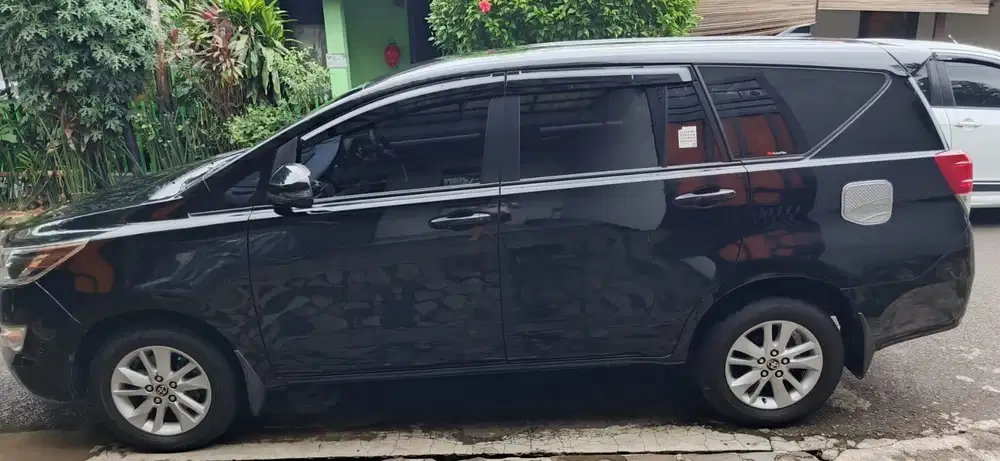 Toyota Kijang Innova 2.4 V A/T 2019 Diesel