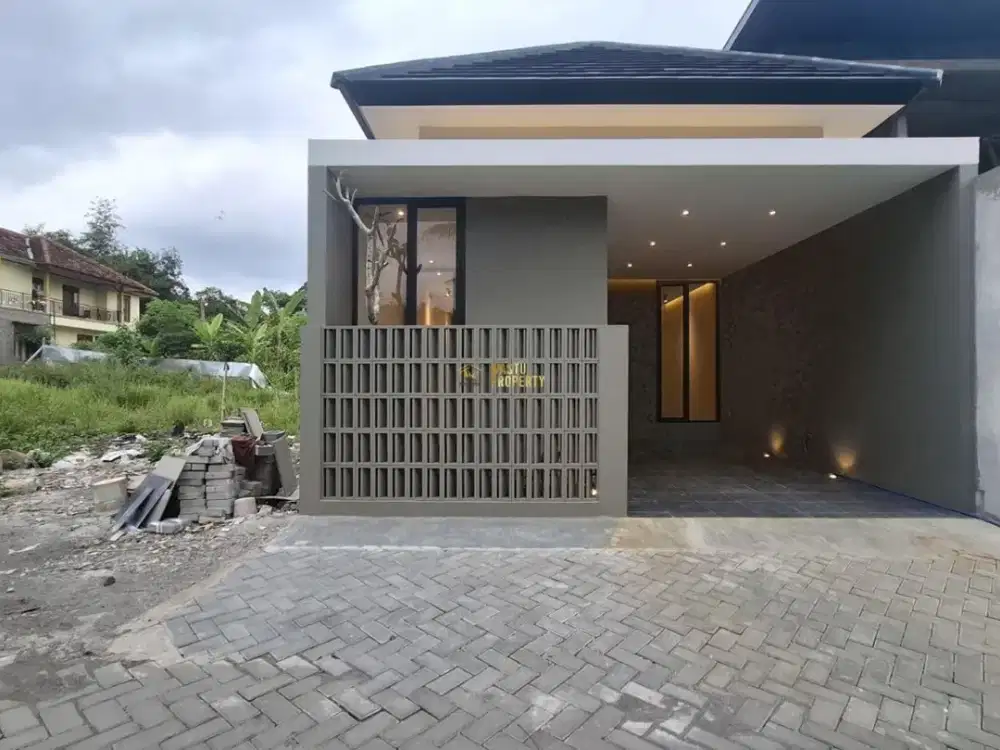 RUMAH SIAP HUNI, DESAIN MODERN, 3 MENIT DARI PASAR GENTAN