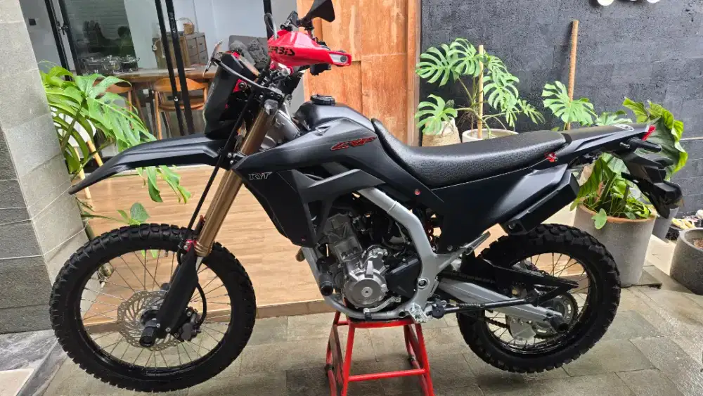 CRF 250 L 2024 Odo 900 perak