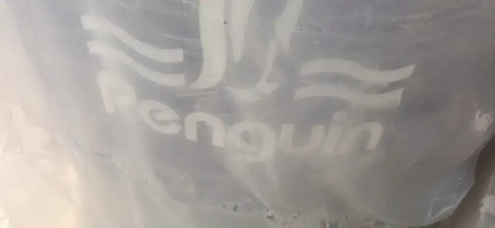 TOREN AIR MEREK PENGUIN