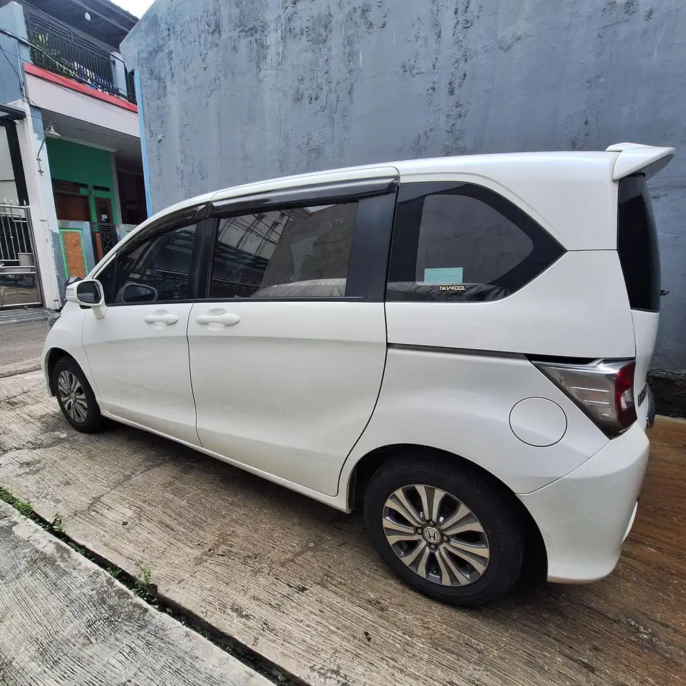Honda Freed 2016 Bensin