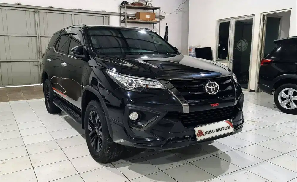 (ANTIK KM72RB) FORTUNER VRZ TRD KICK SENSOR 2019 AT :2018|2020