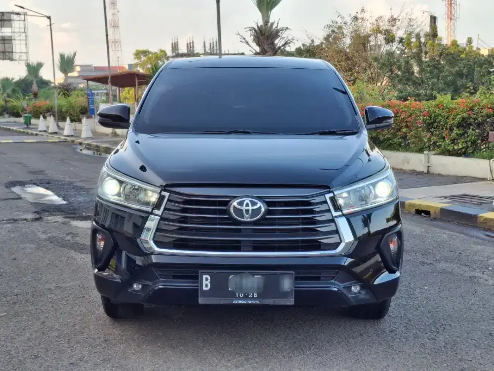 Innova V Diesel matic thn 2021 super istimewa