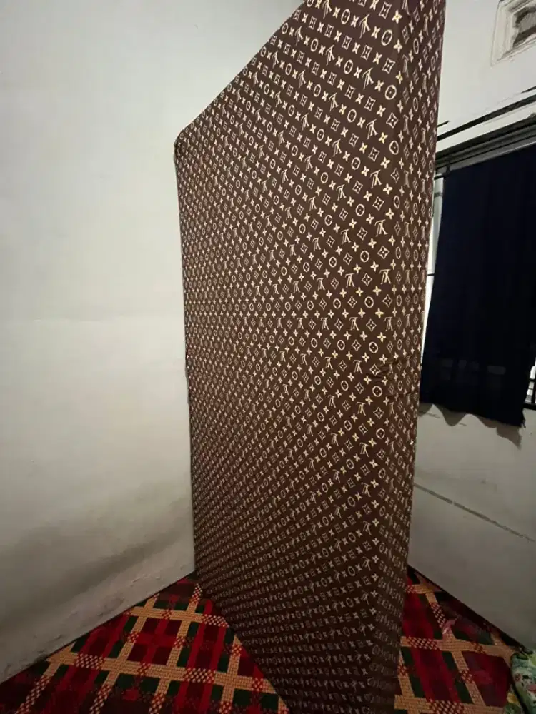 Jual murah kasur kondisi seperti baru