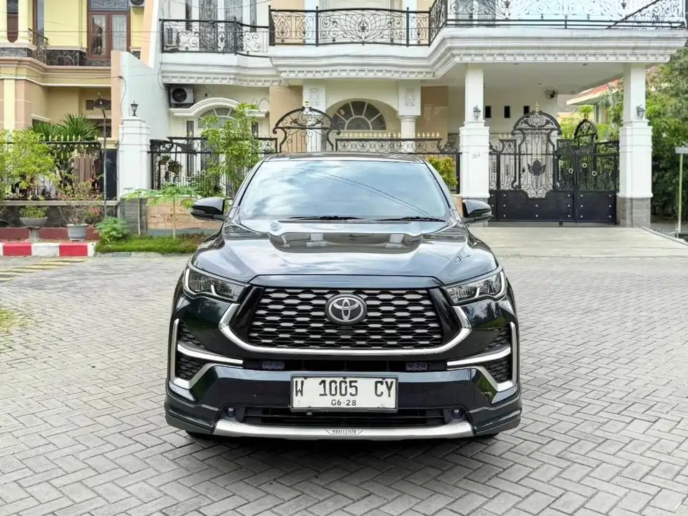 Toyota Innova Zenix V HYBRID matic 2023 PAJAK BARU, Bisa Kredit DP Min