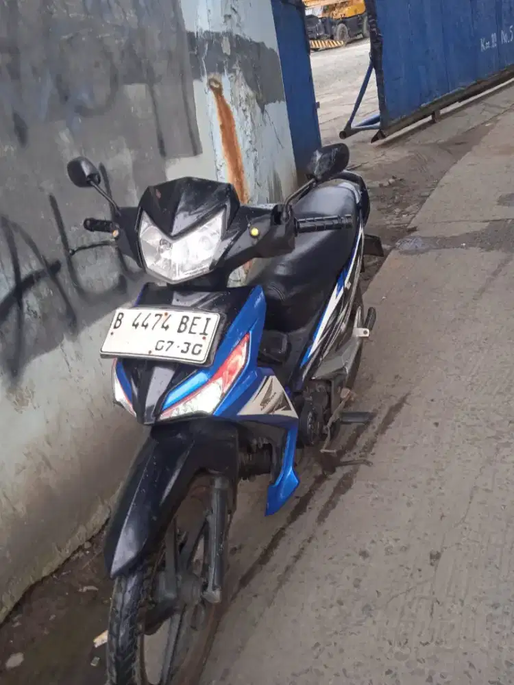 Di jual motor Honda Supra x