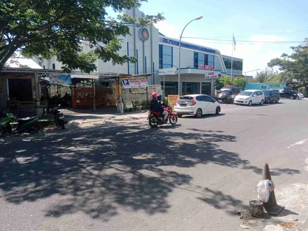 Tanah strategis  di Papahan Lokasi samping (Selatan nya ) mepet IGD RS Pku Muhamadyah karanganyar, papahan Tasik  Madu, 
* Luas 450 , muka 12m