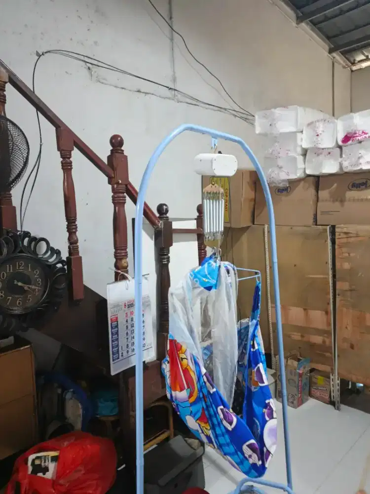 Jual mainan bayi untuk gendong goyang