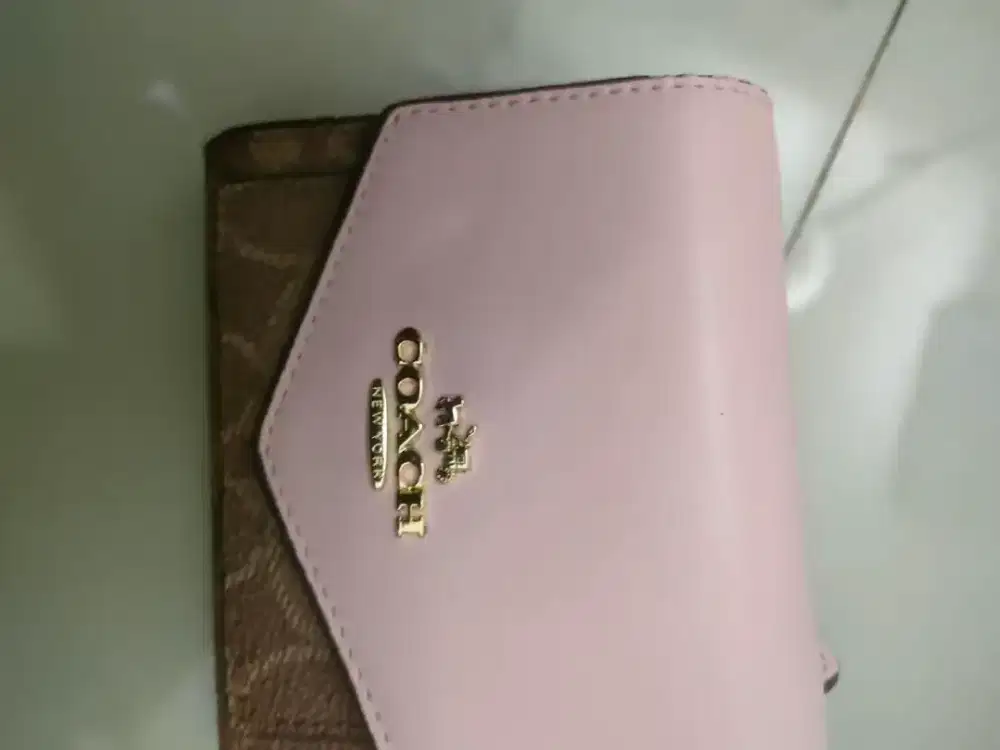 dompet wanita branded ok pink