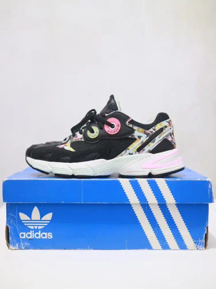 Sepatu Adidas Astir Black Pink Noiess Preble Rosbon original preloved
