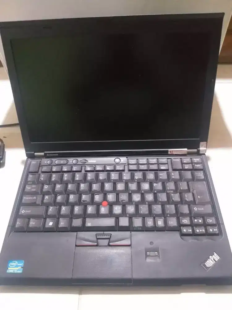 Lenovo Thinkpad X220 Intel i5 2420 2,5Ghz 4gb 320gb 12,5 inch