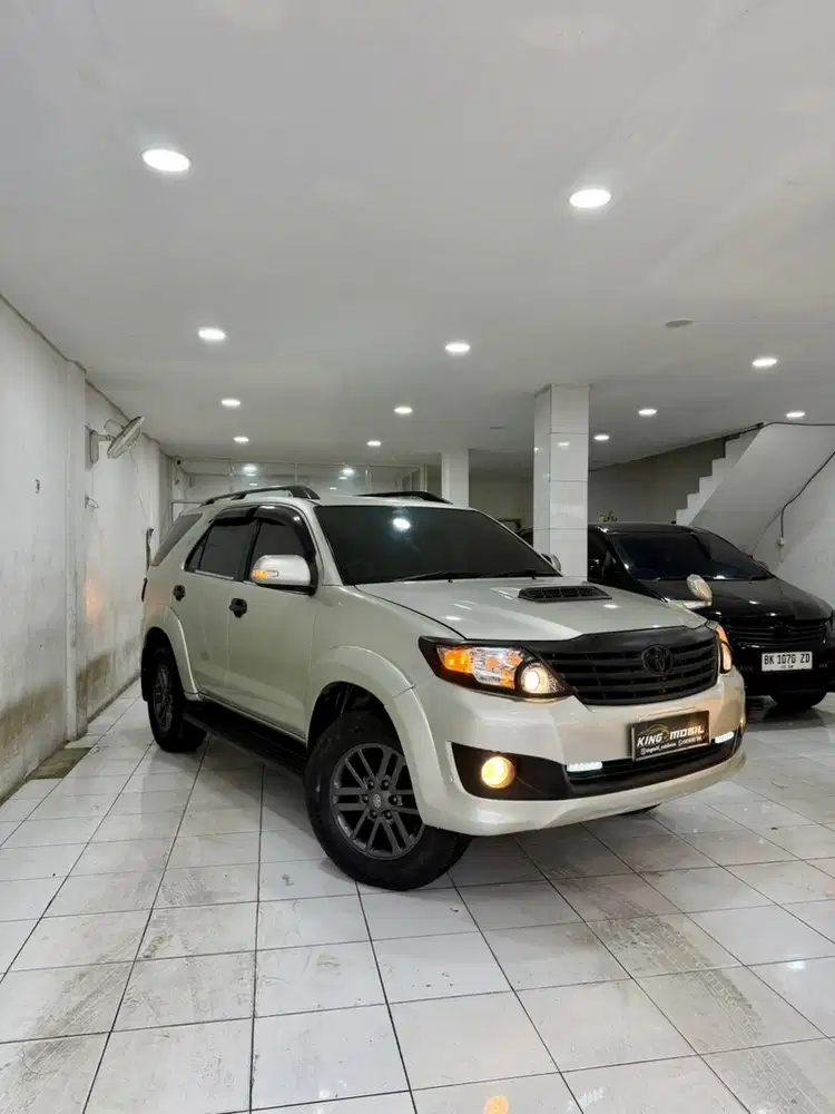 [DP65jt]Toyota Fortuner 2.5 G Vnt matic diesel Tahun 2013
