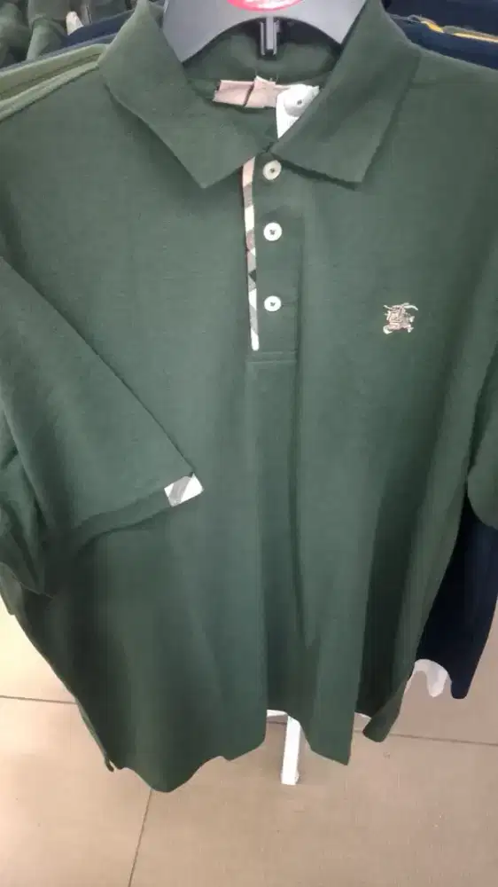 Kaos kerah Burberry size 2XL-4XL