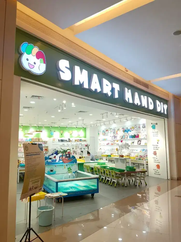 Di Cari staff Toko Penempatan Mall Pasific Place