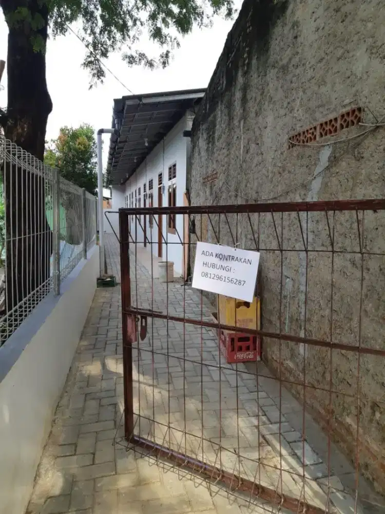 Di Kontrakan Rumah Di kunciran