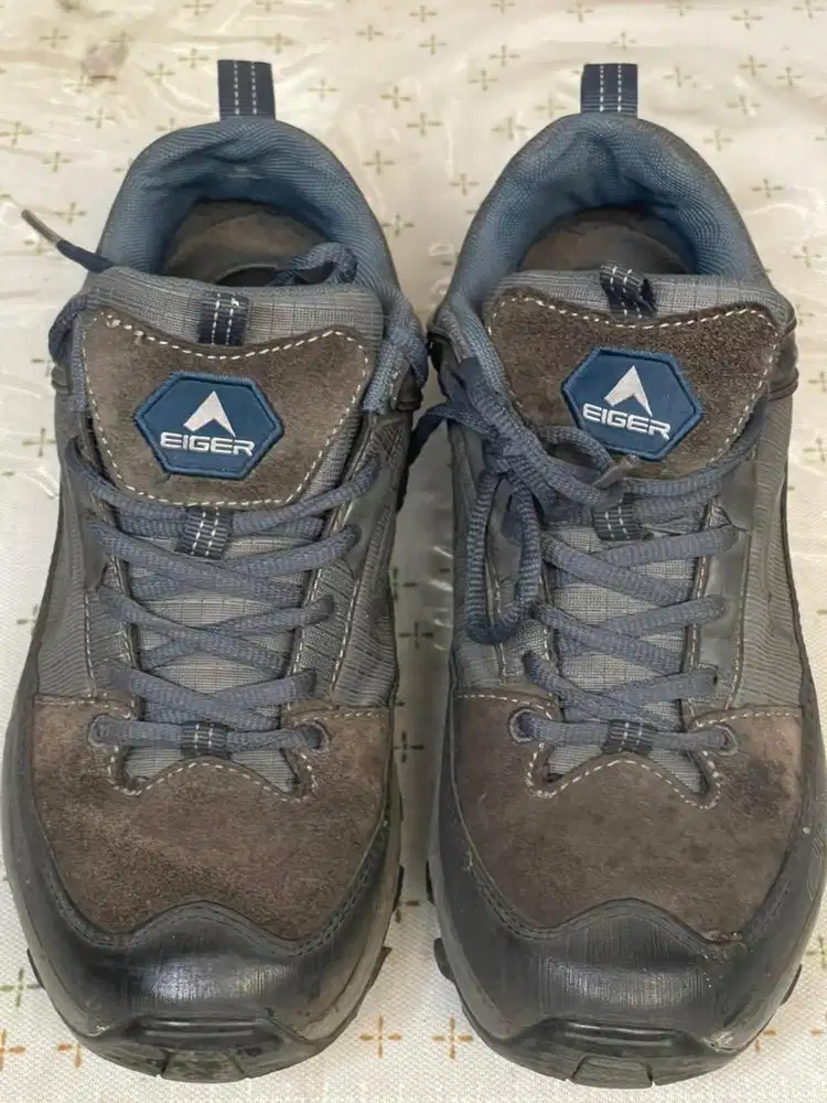 Sepatu eiger tiger claw sz 40