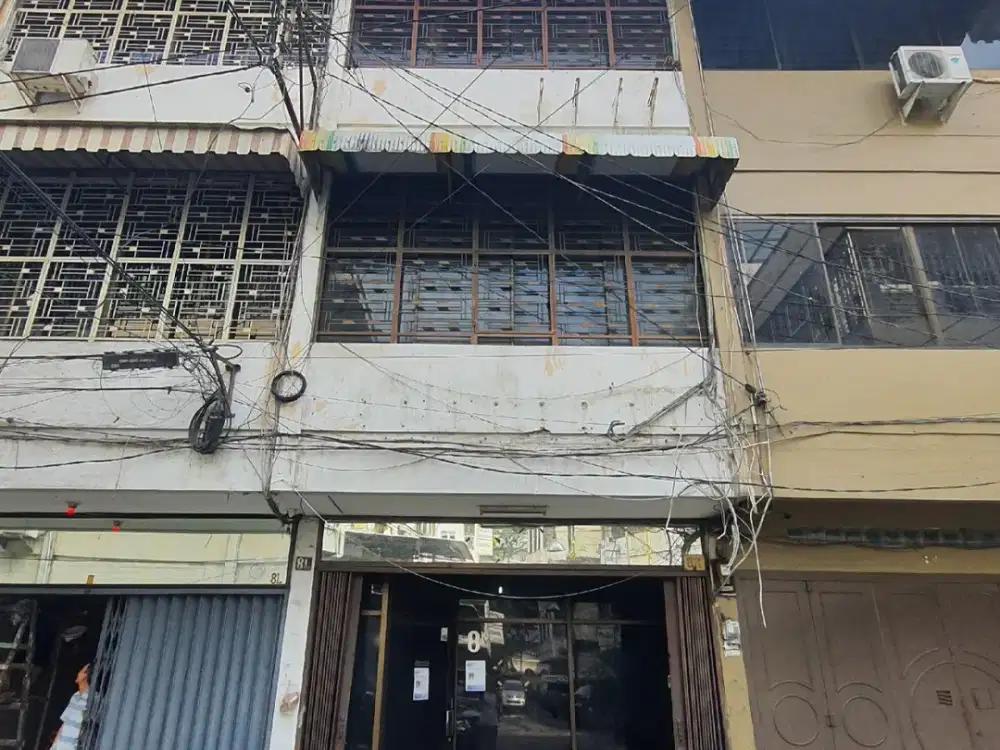 Ruko 3 Lantai Di Bukit Barisan Dalam Medan