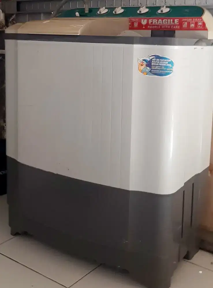 Mesin Cuci 2 Tabung,  LG,  cap 10 Kg, Raflesia , Citra raya.