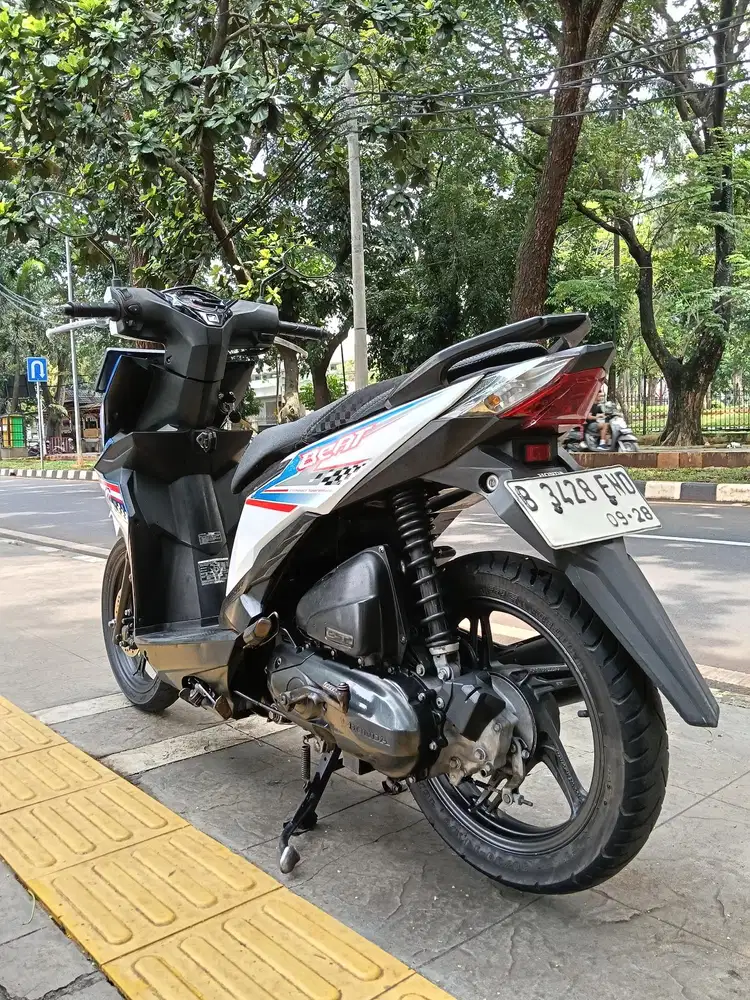 DIJUAL CASH HONDA BEAT ECO ESP CBS FI THN 2018 PAJAK IDUP SIAP PAKAI