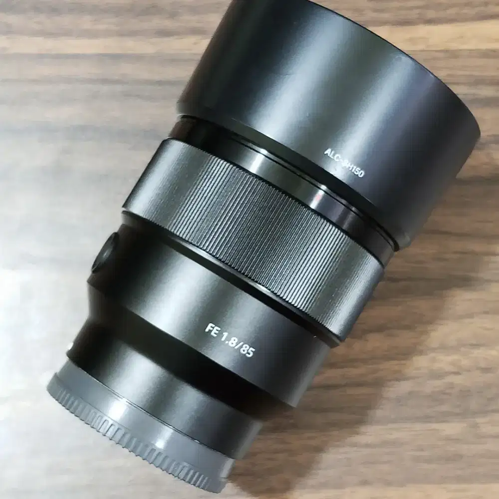 LENSA SONY FE 85MM F1.8 MULUS
