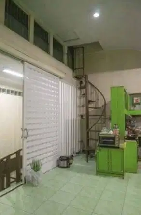 Dijual Ruko Siap Usaha di Mainroad Sukamenak Bandung