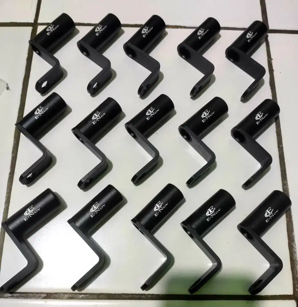 Breket dudukan holder spion/stang universal bahan besi