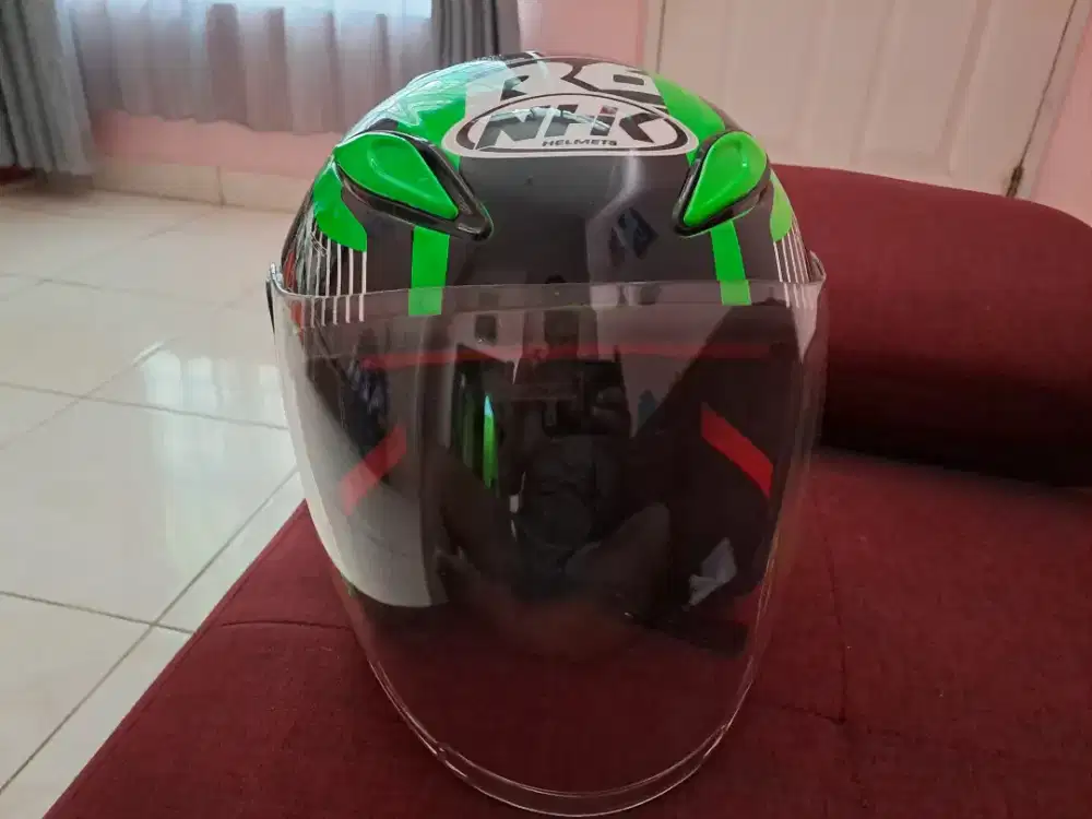 Helm NHK R6 baru ukuran M