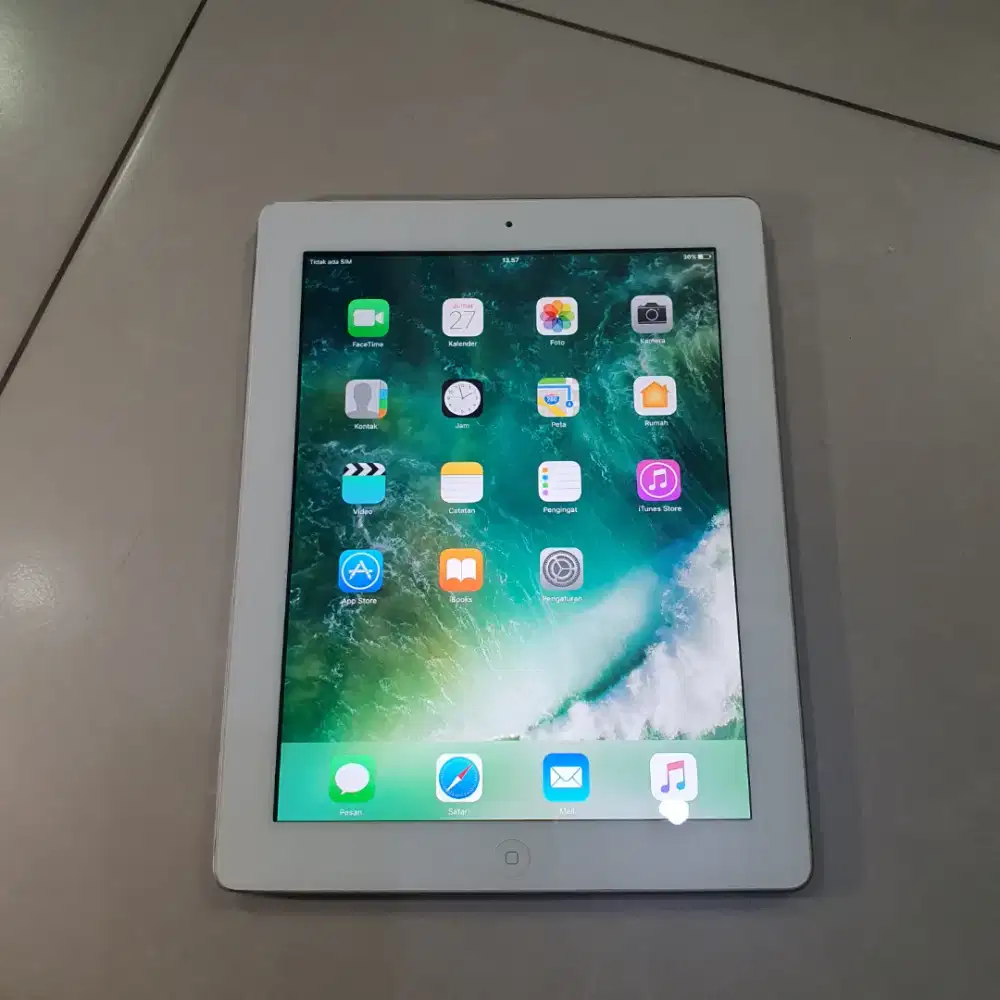 iPad 4 64GB / A1460 Ex Resmi Ori Unit Charger Wifi Only