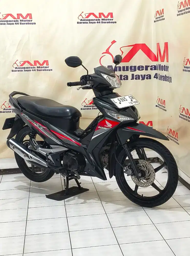 Bergaransi Honda supra x 125 fi Tahun 2019 warna Hitam