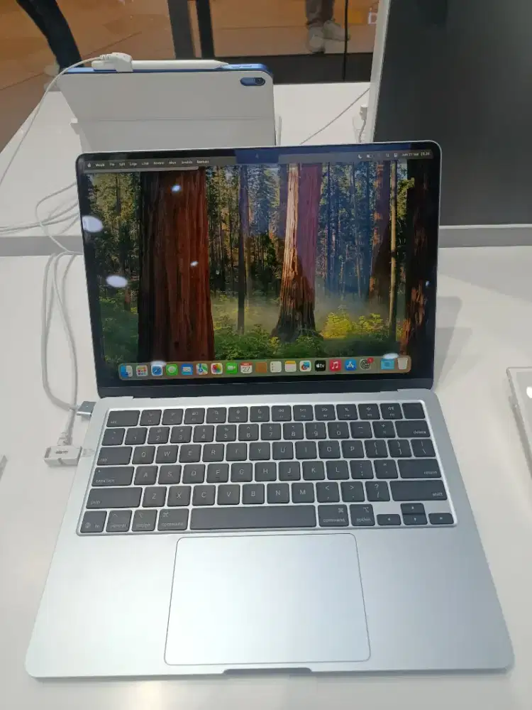 Macbook Air M4 13 inc bisa cicilan