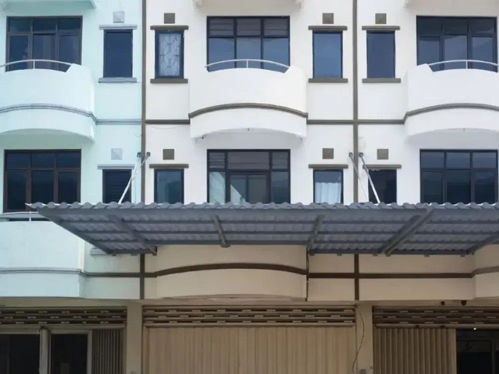 Ruko Mulyosari STRATEGIS PARKIRAN LUAS