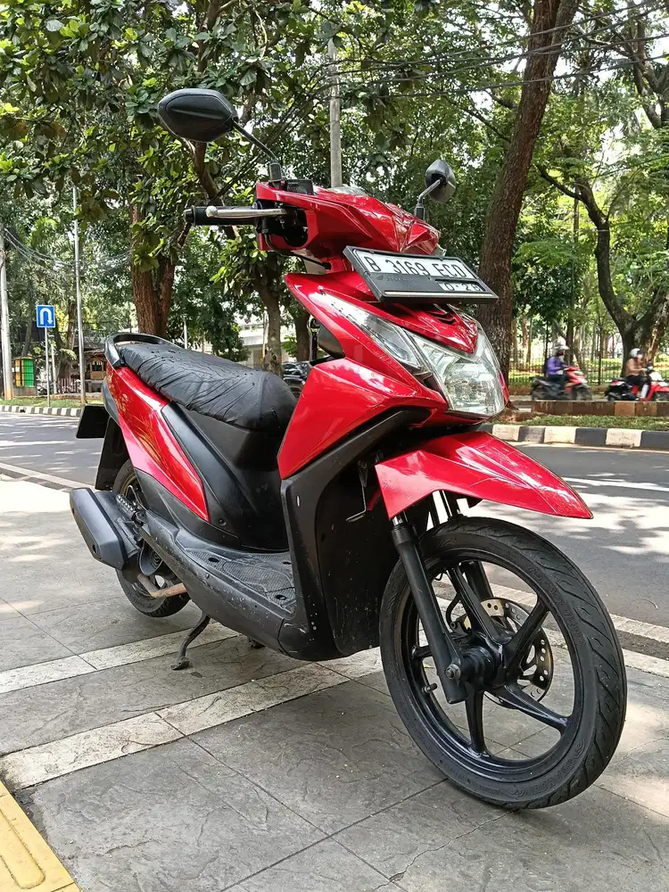 DIJUAL CASH HONDA BEAT CW FI CBS THN 2013 PAJAK IDUP SIAP PAKAI