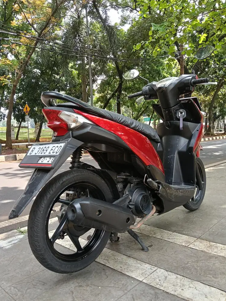 DIJUAL CASH HONDA BEAT CW FI CBS THN 2013 PAJAK IDUP SIAP PAKAI