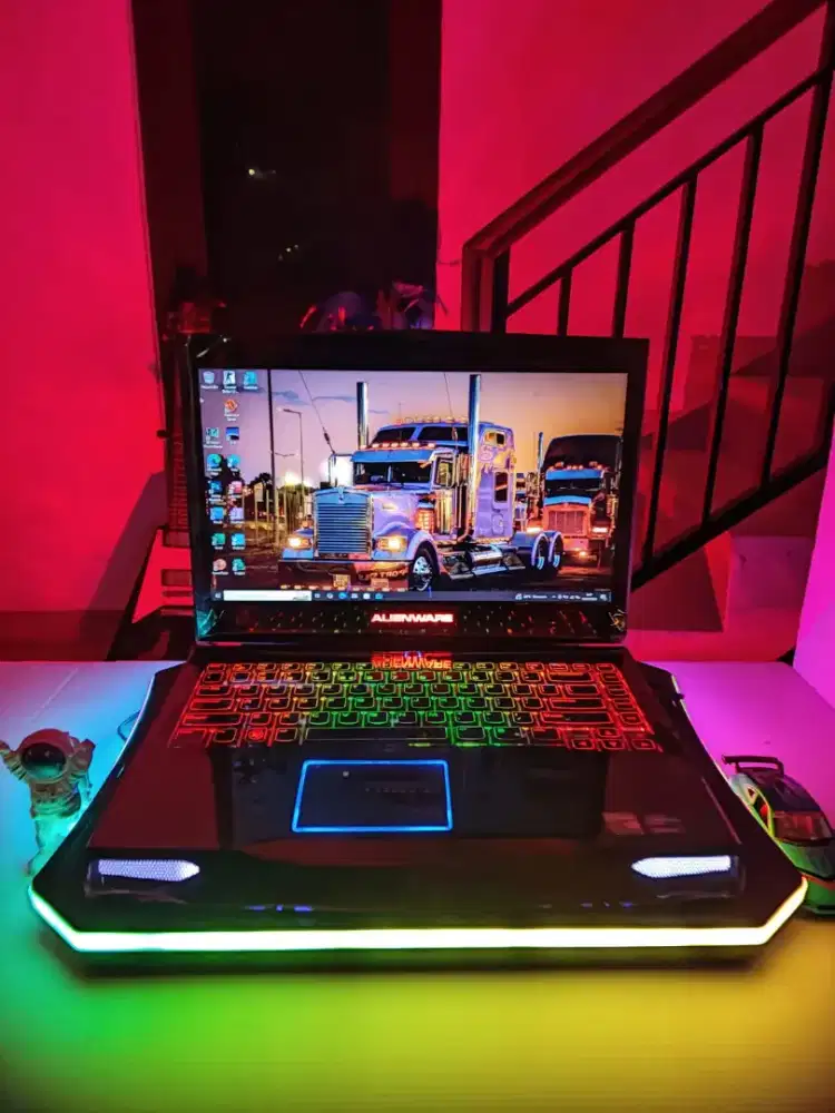 ALIENWARE M14x-R2 A03 BLACK EDITION [RAM 16GB SSD VGA NVIDIA]