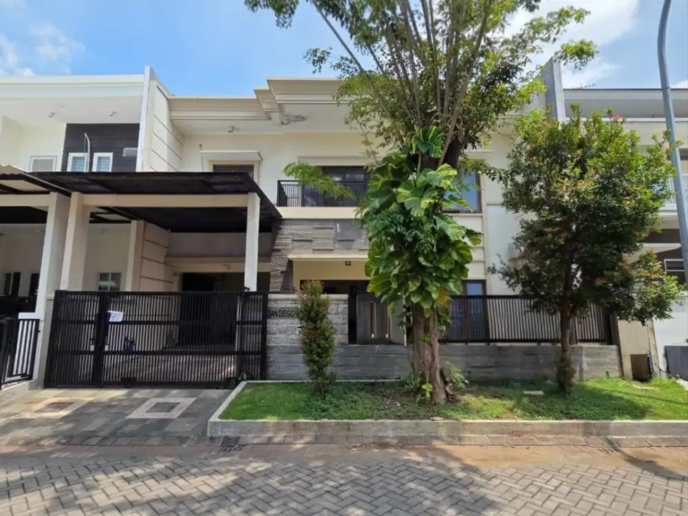 Rumah San Diego Pakuwon City STRATEGIS SIAP HUNI garasi carport