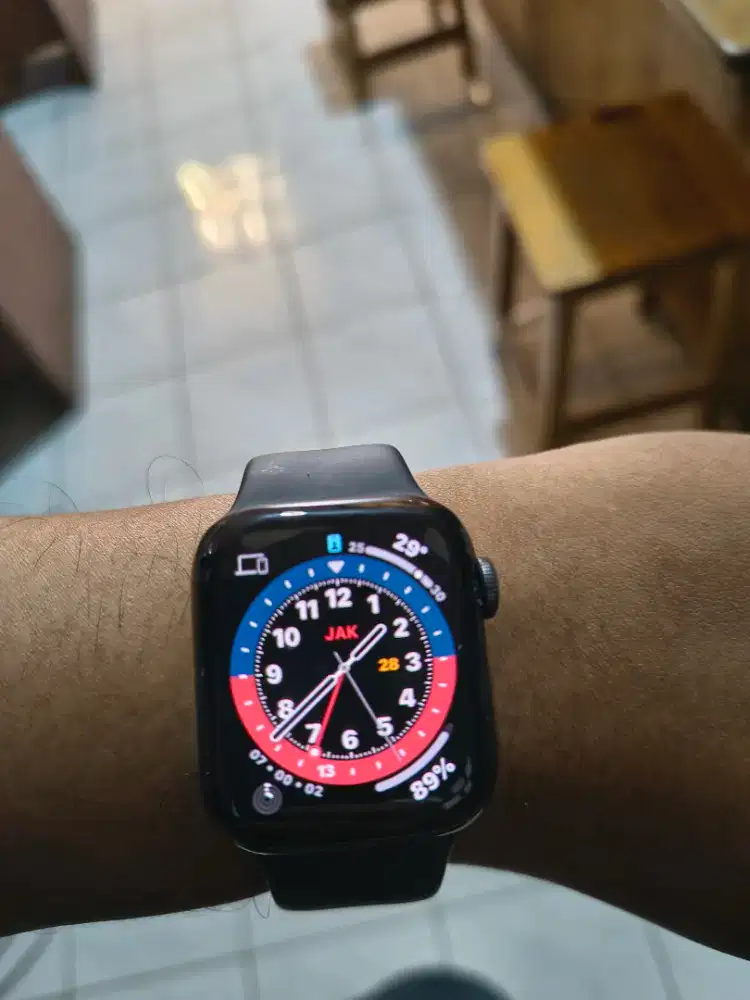 Apple Watch SE 40 mm, space grey