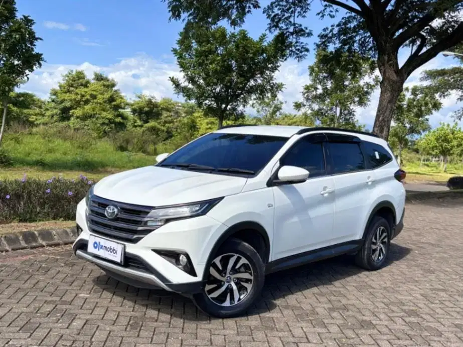Toyota Rush 1.5 G Bensin-AT 2020 Putih