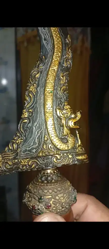 KERIS NOGO SOSRO KUNINGAN SARI