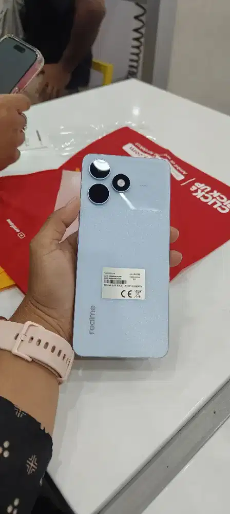Realme Note 80 sekarang READY STOK
Tersedia varian 4GB/64GB &4GB/128GB