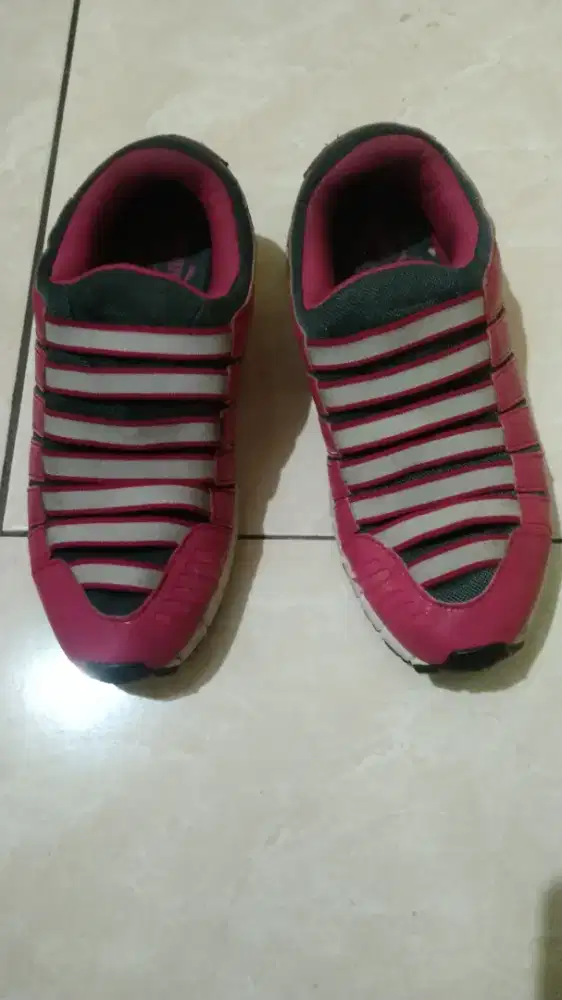 Sepatu puma size 38