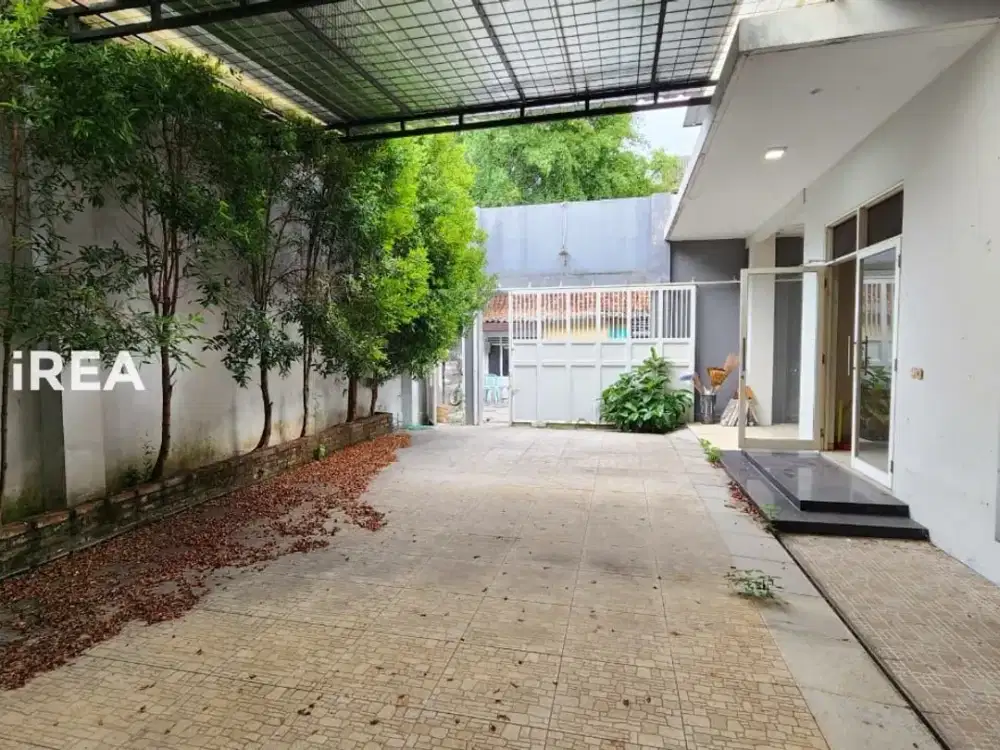 RUMAH DISEWAKAN DI SOLO DEKAT PASAR KLEWER