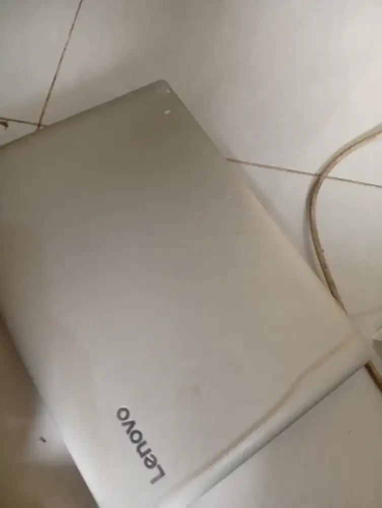 Laptop lenovo Ideapad 330