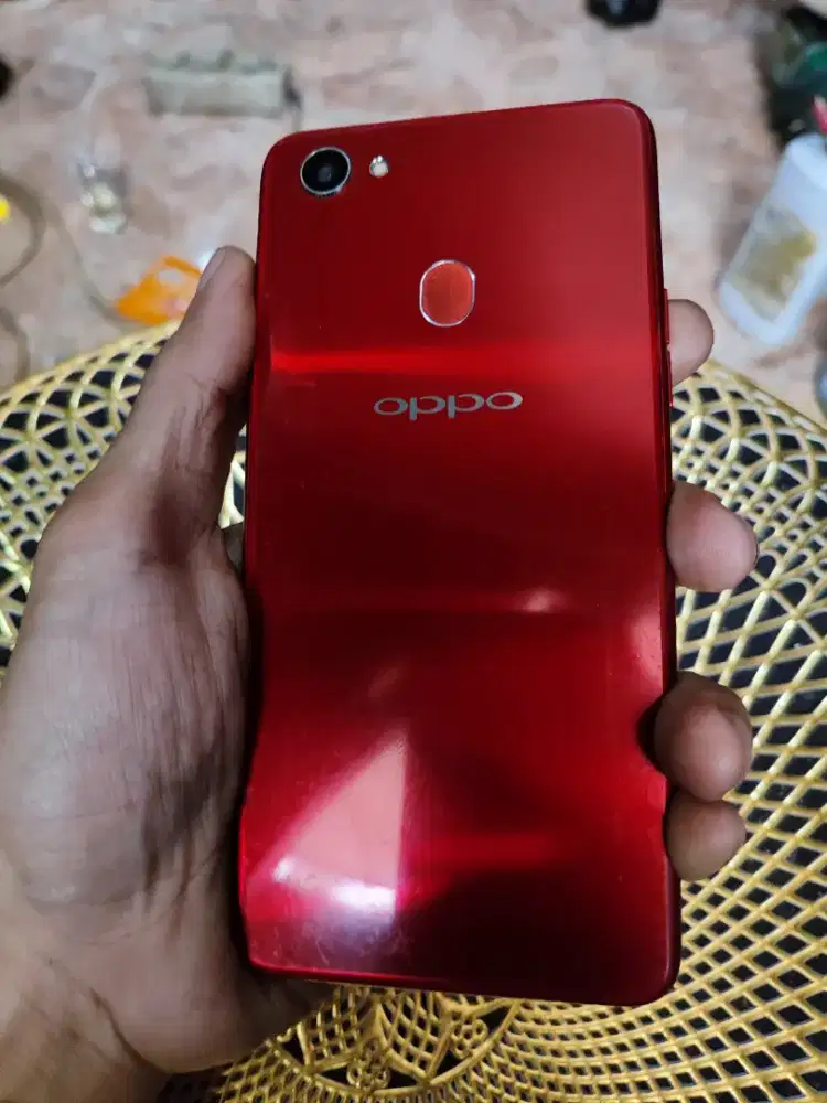 OPPO F7 RAM 6 KONDISI NOROMAL BAGUS