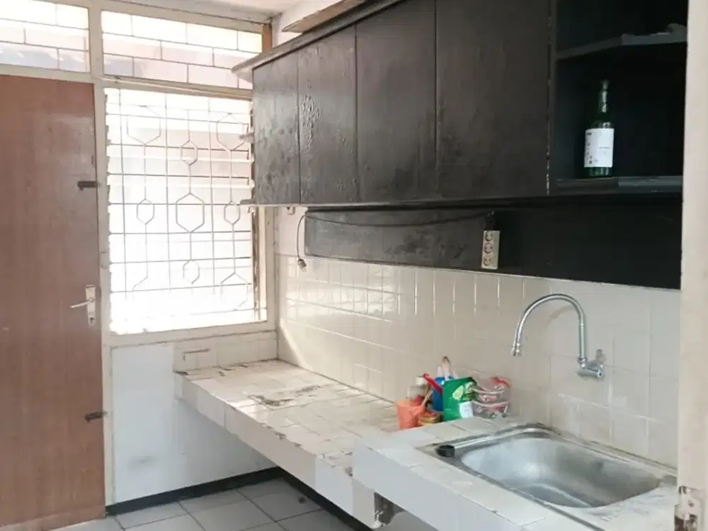 Dijual Rumah Nginden Intan Timur