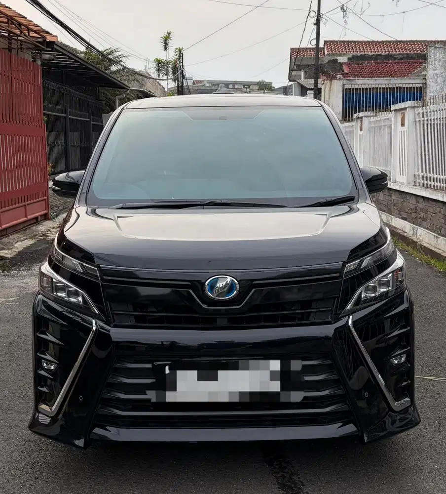 Toyota Voxy 2018 Bensin